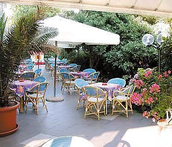 Dasamo Hotel - Dada Hotels Rimini 3*,